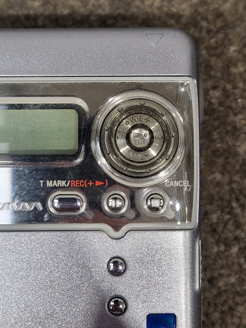 Sony MD Walkman Mz-nh600 Portable MiniDisc Player - High-Quality Audio, Long Battery Life - Excellent - Image 6