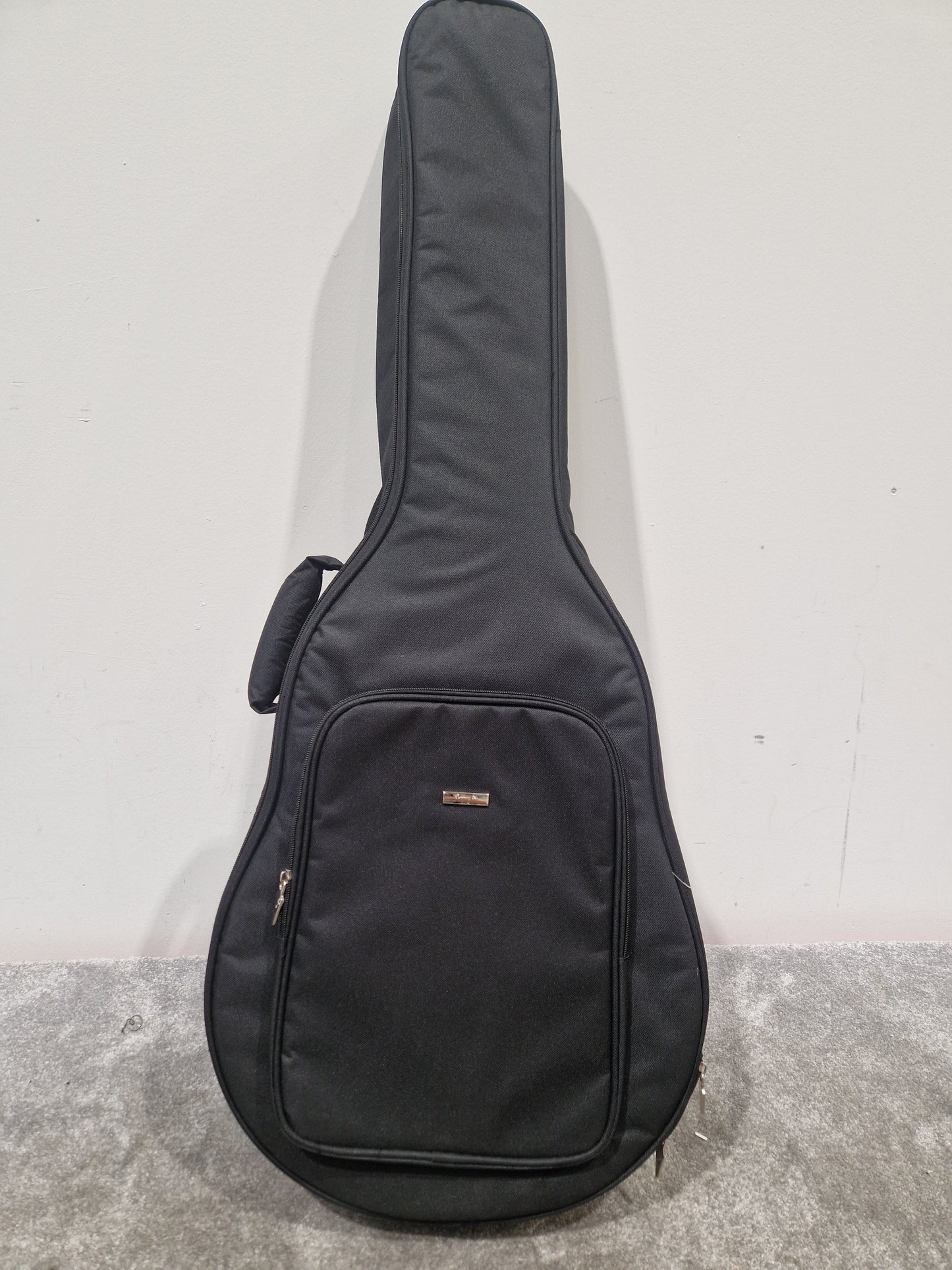 Enya Em/x0/bk Acoustic Guitar - Carbon Fiber Construction, Travel-Friendly - Excellent w/ Soft Case
