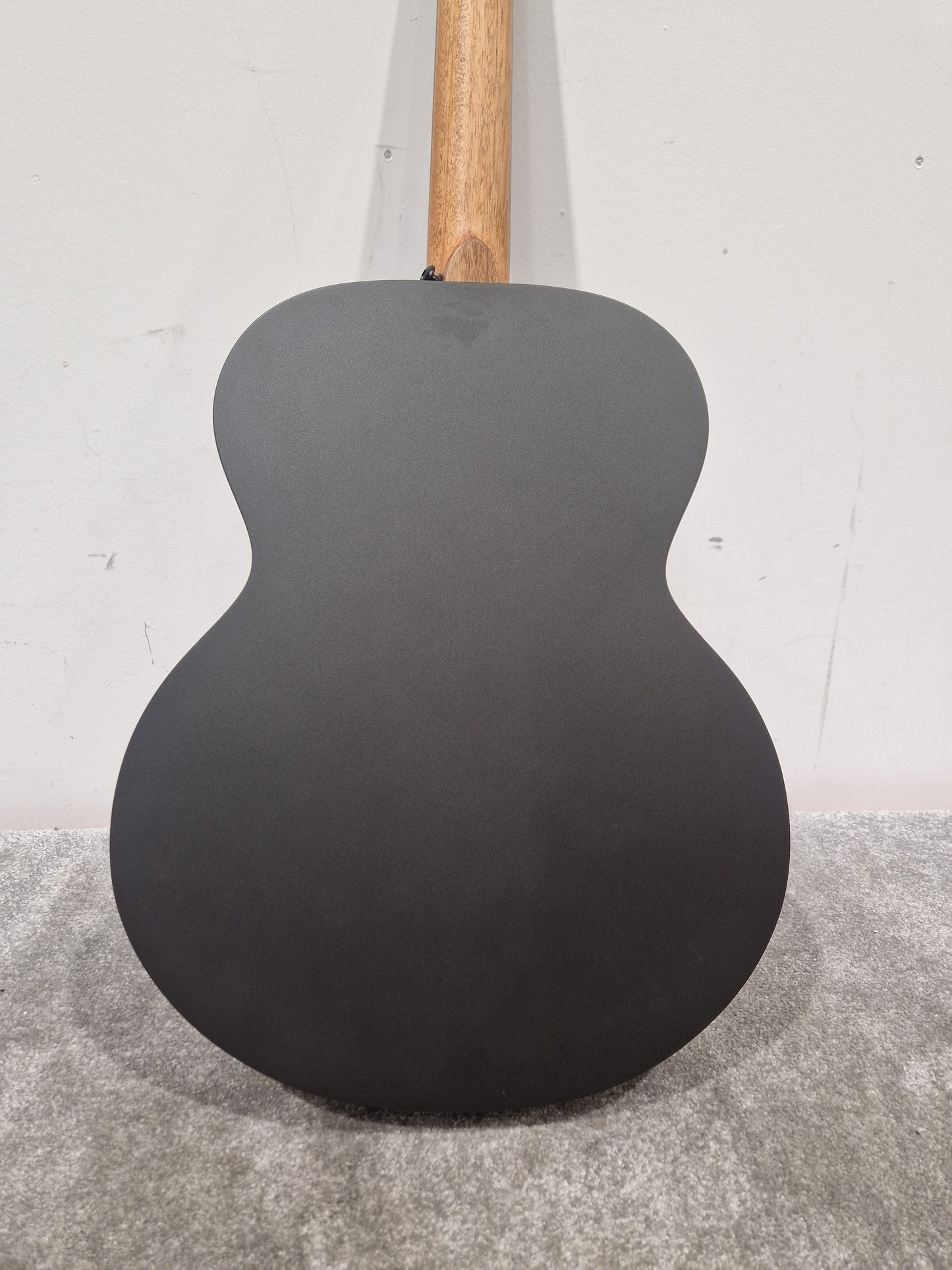 Enya Em/x0/bk Acoustic Guitar - Carbon Fiber Construction, Travel-Friendly - Excellent w/ Soft Case