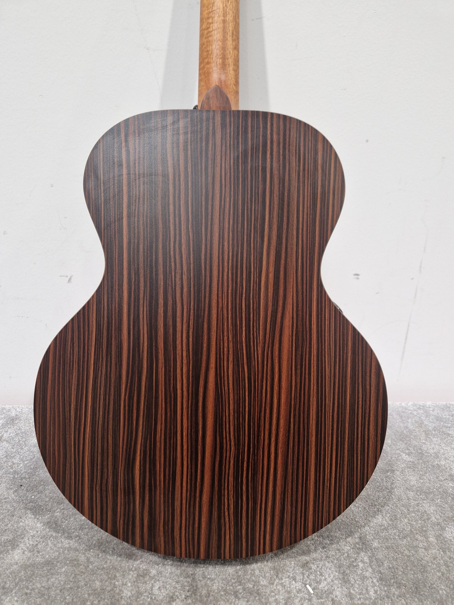 Enya Ea-x1 Pro Acoustic Guitar - Solid Mahogany Top, EQ System - Excellent w/ Manuals & Soft Case & Guitar Accessories