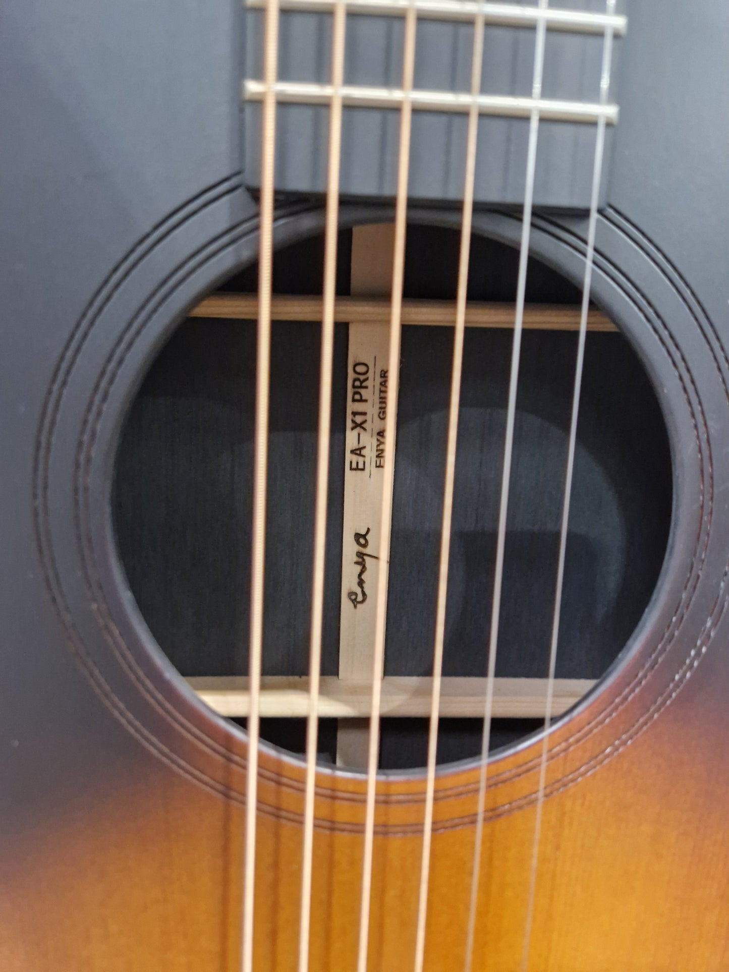 Enya Ea-x1-pro Acoustic Guitar - Carbon Fiber Construction, Travel-Friendly - Excellent w/ Manuals & Soft Case & Guitar acessories