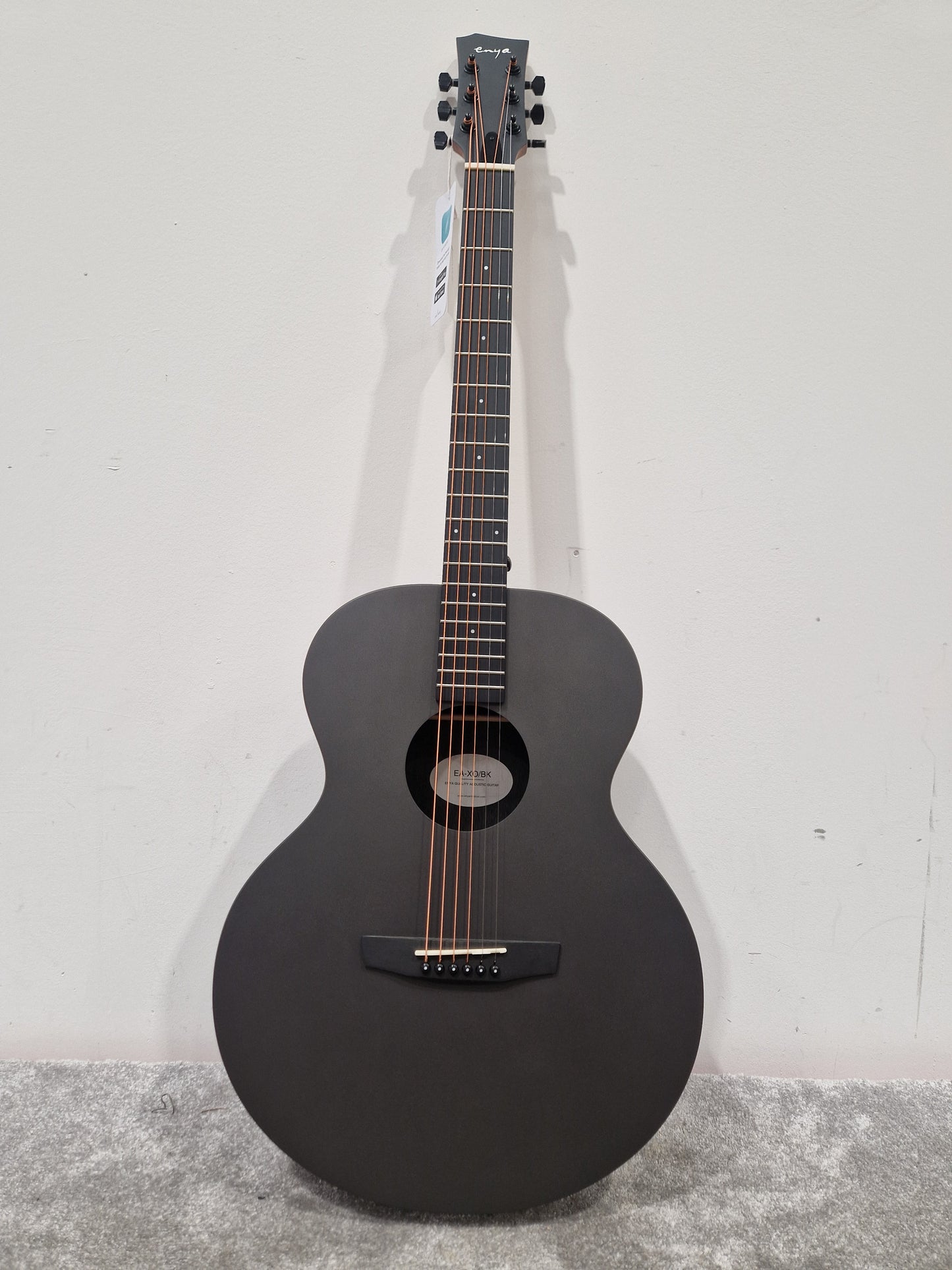 Enya Ea-xo-bk Acoustic Guitar - Carbon Fiber Construction, Built-in Electronics - Mint w/ Soft Case