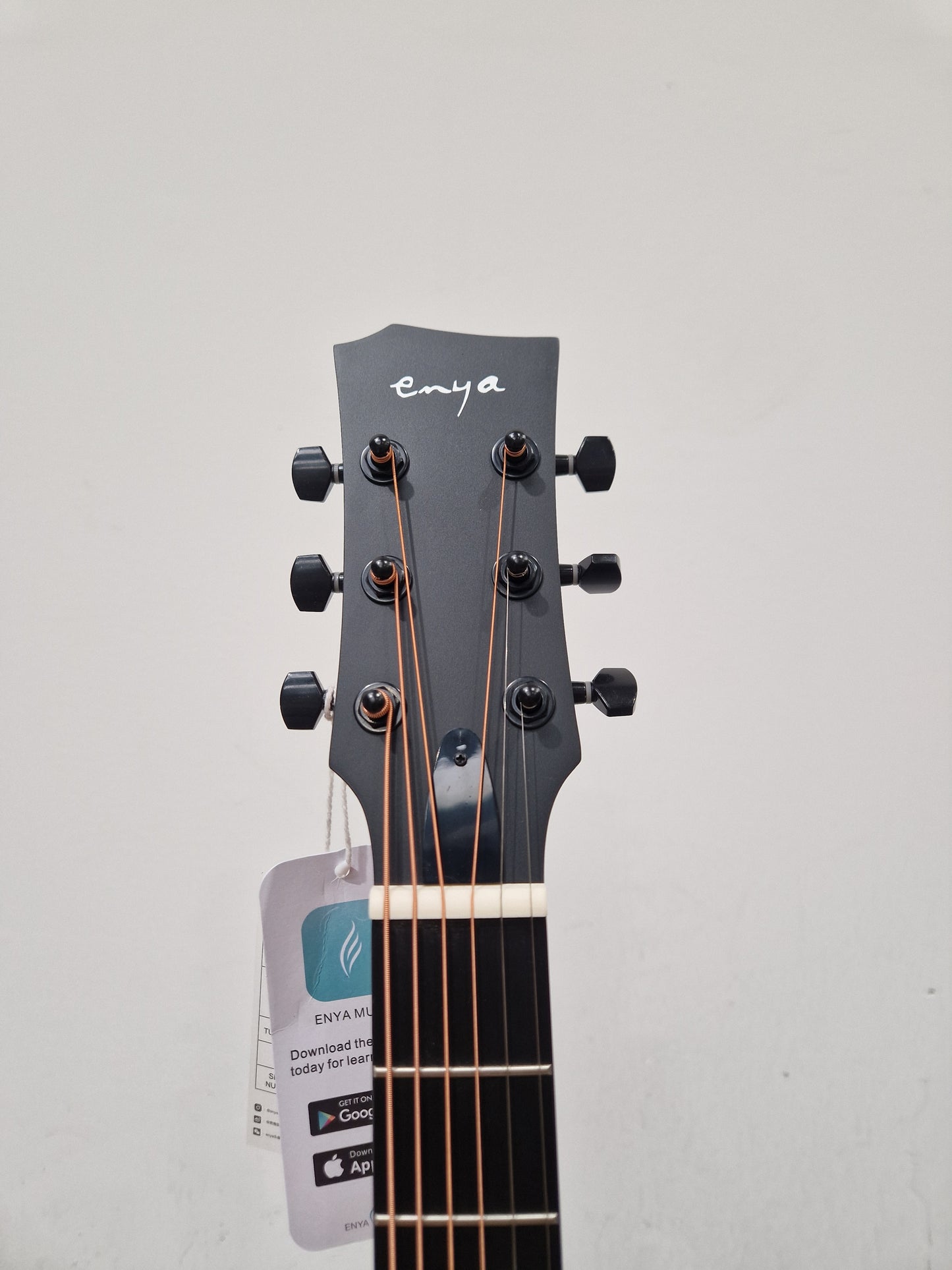 Enya Ea-xo-bk Acoustic Guitar - Carbon Fiber Construction, Built-in Electronics - Mint w/ Soft Case