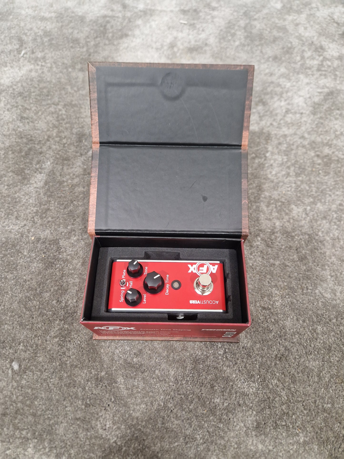Fishman Acousticverb Afx Effects Pedal - Reverb & Chorus, Stereo Output - Excellent w/ Original Box & Power Supply