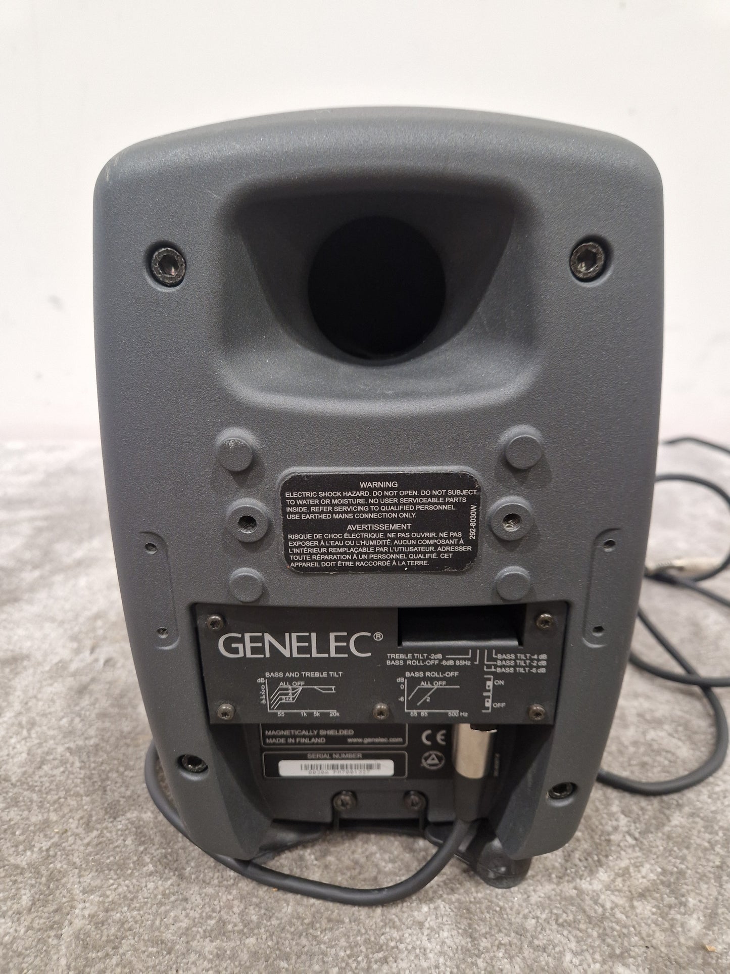Genelec 8030a Studio Monitor - Compact Design, Accurate Sound - Excellent w/ Power Supply & MIDI aux cable