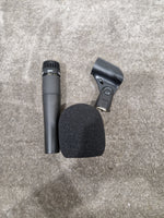 Shure SM57 Dynamic Microphone - Cardioid Polar Pattern, Durable Build - Very Good w/ Soft Case & Mic holder mic cover - Image 8