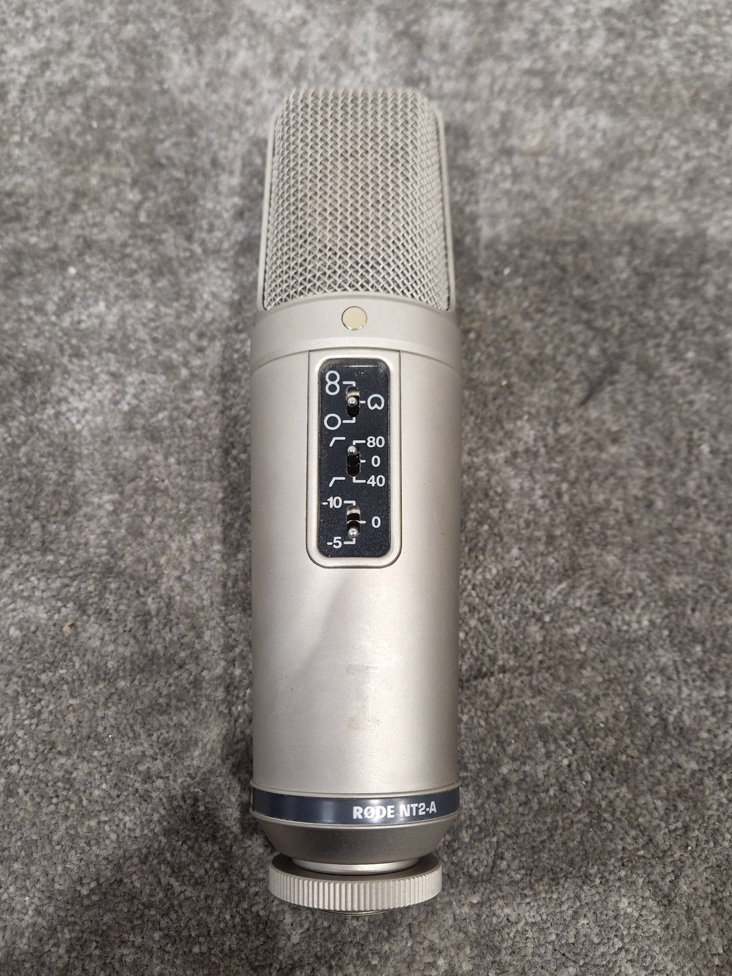 Rode NT2-a Studio Condenser Microphone - Multi-Pattern, Large Diaphragm - Very Good w/ Soft Case & Mic holder