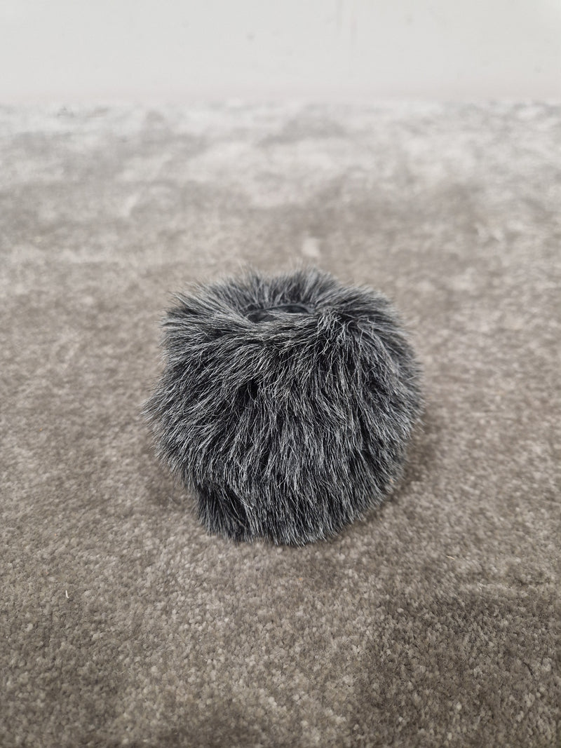 Rode NTG Windsheild Microphone Windscreen - Reduces Wind Noise, Durable - Excellent - Image 4