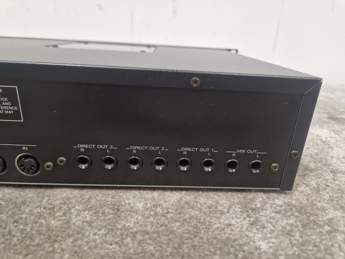 Roland JD-990 Super JD Synthesizer - 16-Voice Polyphony, Advanced Sound Engine - Excellent w/ Power Supply & Manuals