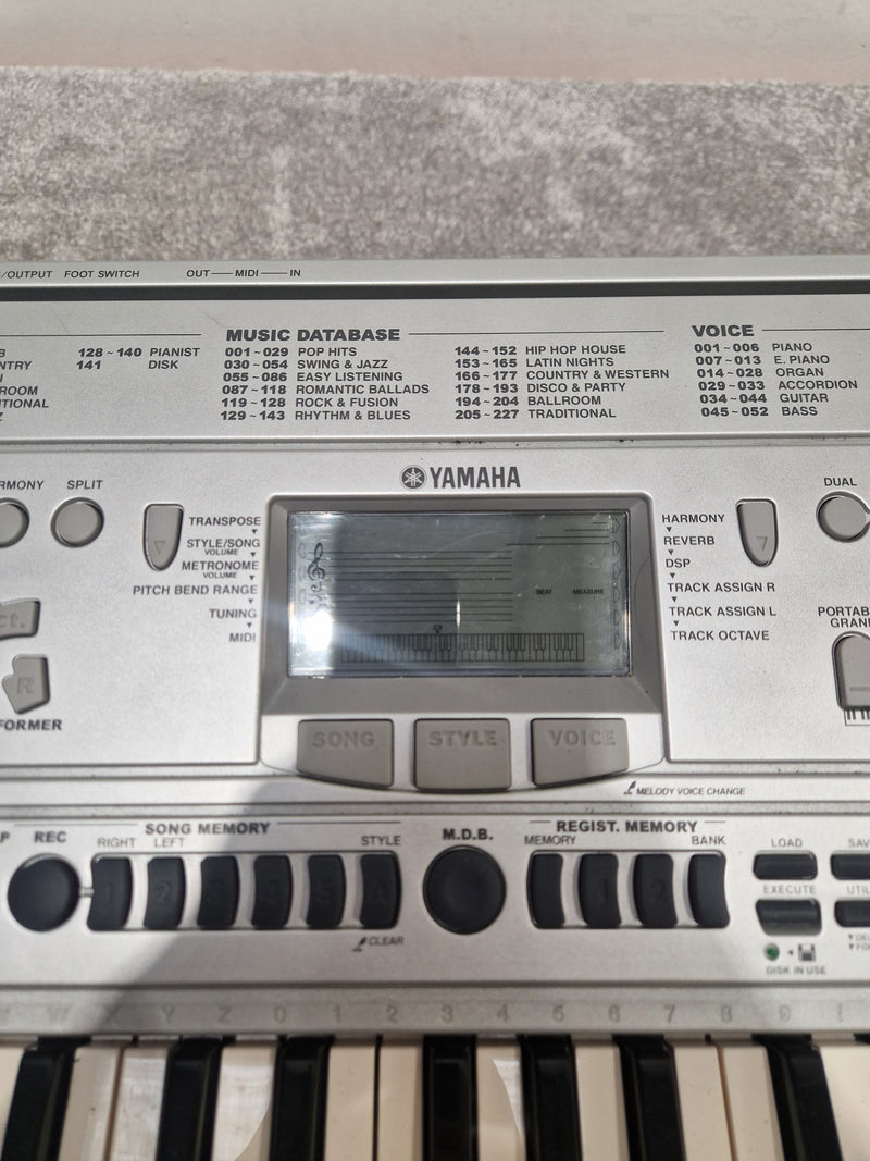 Yamaha Psr450 Keyboard - 61 Keys, Built-in Speakers - Fair - Image 7