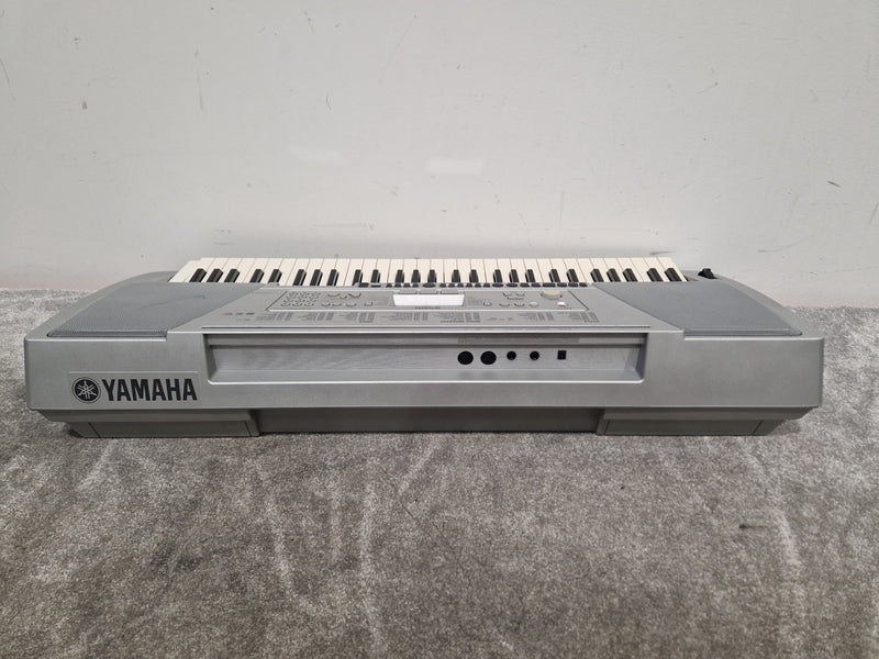 Yamaha Psr450 Keyboard - 61 Keys, Built-in Speakers - Fair - Image 3
