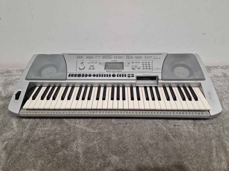 Yamaha Psr450 Keyboard - 61 Keys, Portable Design - Spares or Repair - Image 2