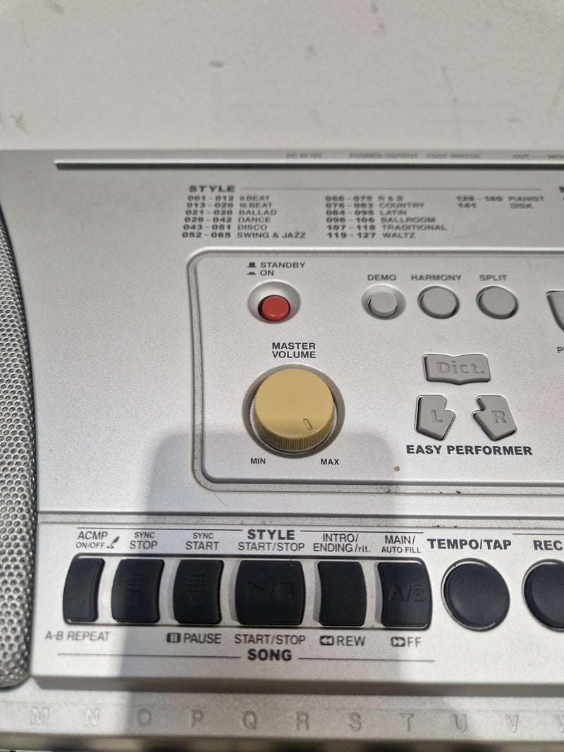 Yamaha Psr450 Keyboard - Portable Arranger, 61 Keys - Spares or Repair - Image 7