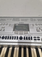 Yamaha Psr450 Keyboard - 61 Keys, Touch Sensitive - Spares or Repair - Image 10
