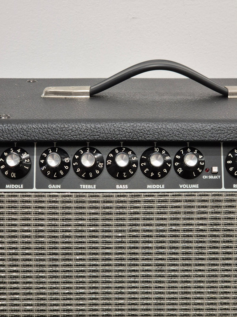 Fender Twin Amp Amplifier - 100 Watts, Reverb - Excellent w/ Flight Case and Footswitch - Image 3