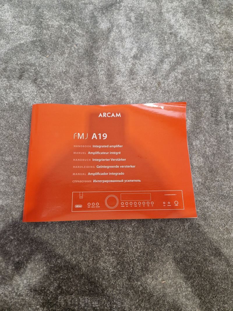 Arcam FMJ A19 Integrated Amplifier - 200W per Channel, Class G Technology - Excellent w/ Original Box & Power Supply & remote control - Image 6