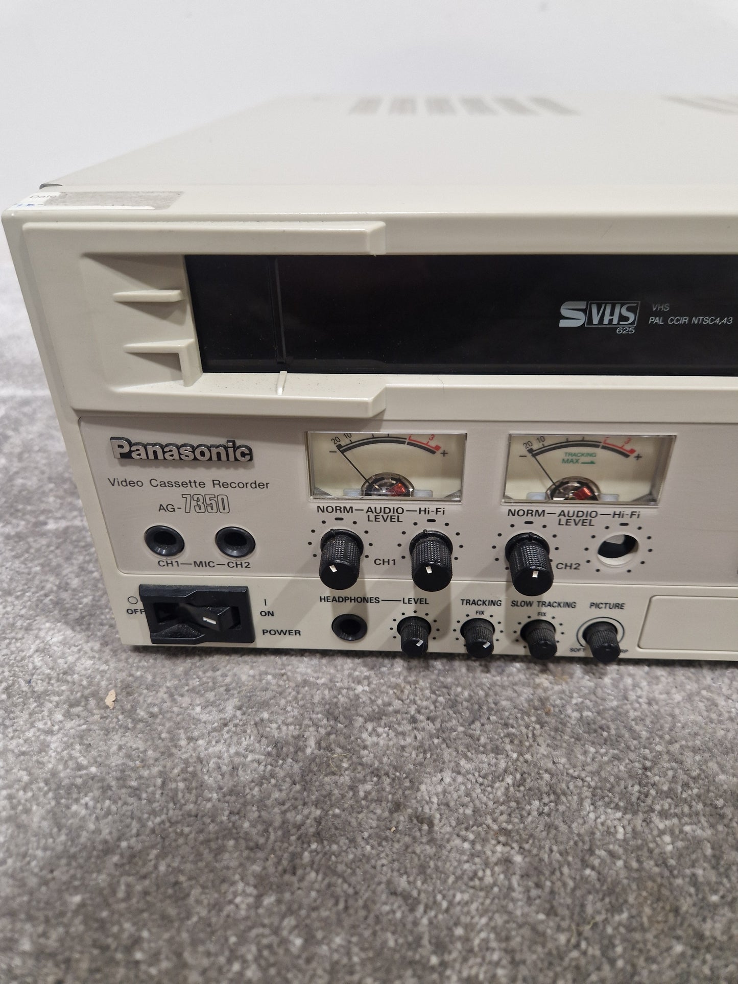 Panasonic Video Cassette Recorder Ag-7350 - Hi-Fi VCR, S-VHS Compatibility - Excellent