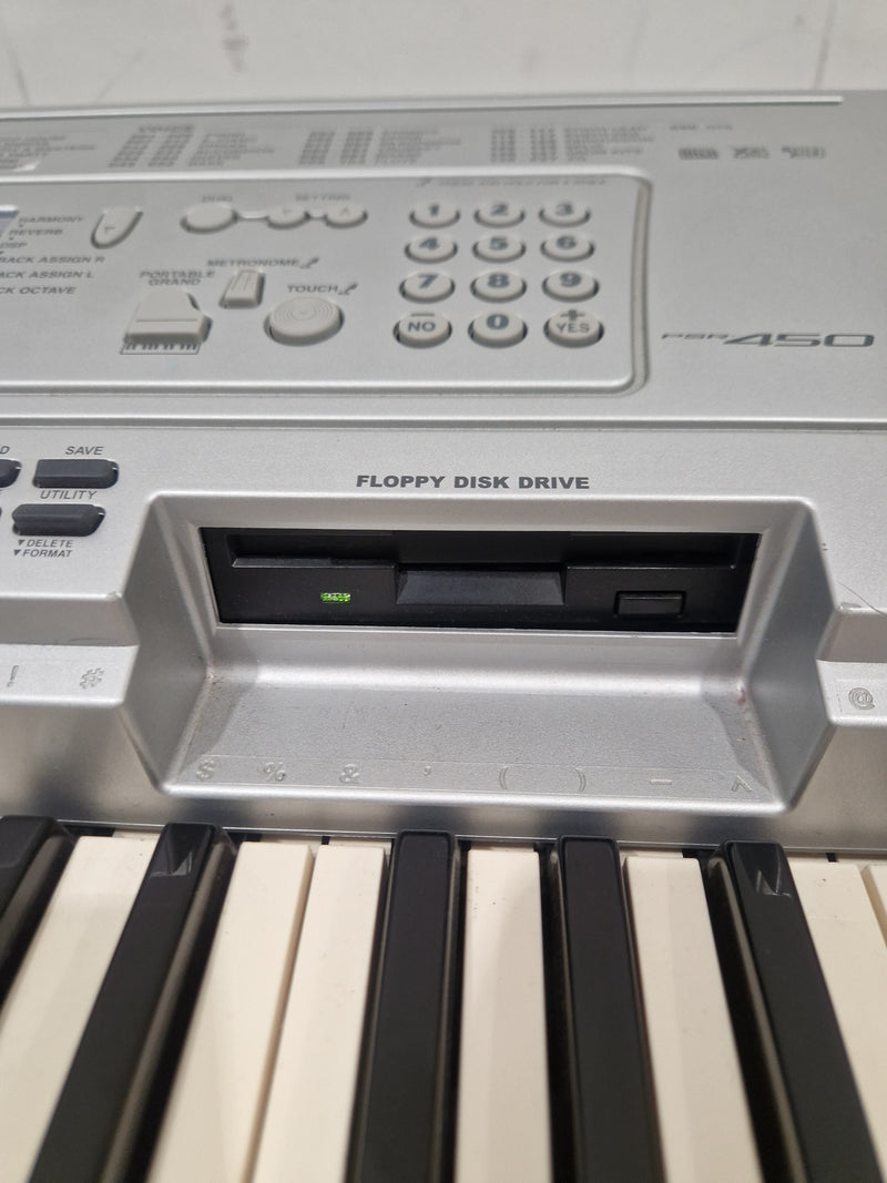 Yamaha Psr450 Keyboard - 61 Keys, Portable - Spares or Repair - Image 3