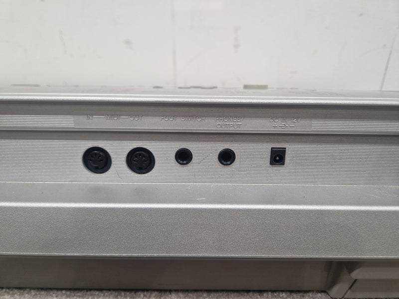 Yamaha Psr450 Keyboard - Portable Arranger, 61 Keys - Spares or Repair - Image 7