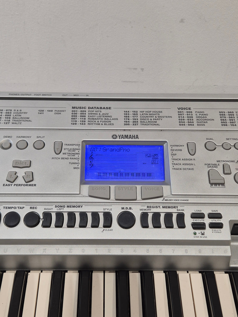 Yamaha Psr450 Keyboard - 61 Keys, Built-in Speakers - Fair - Image 3