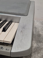 Yamaha PSR450 Keyboard - 61 Keys, Portable - Fair - Image 3