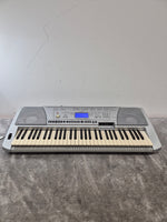 Yamaha PSR450 Keyboard - 61 Keys, Portable - Fair - Image 5