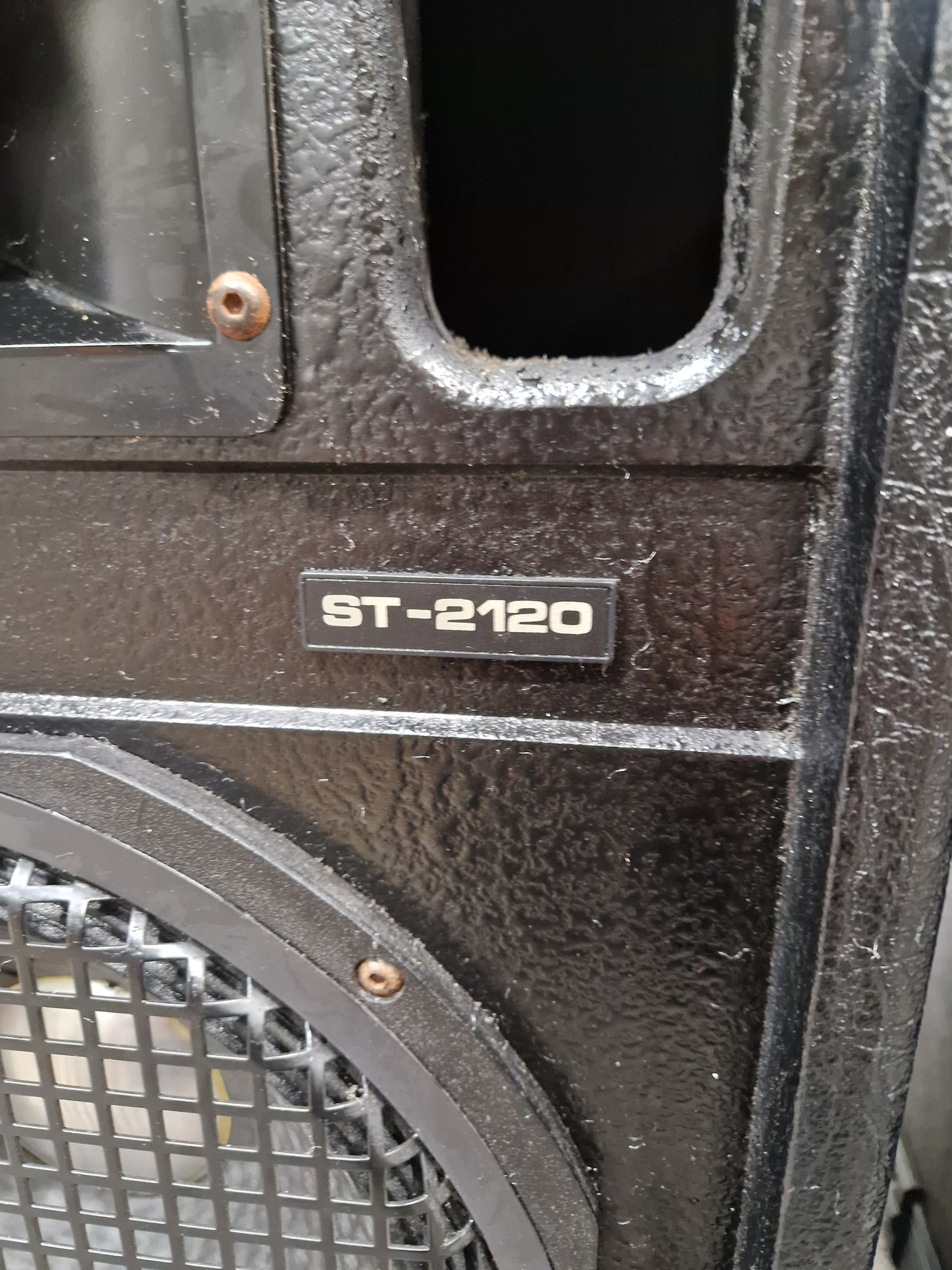 Carlsbro St-2120 Pair Studio Monitors - 2-Way Design - Good
