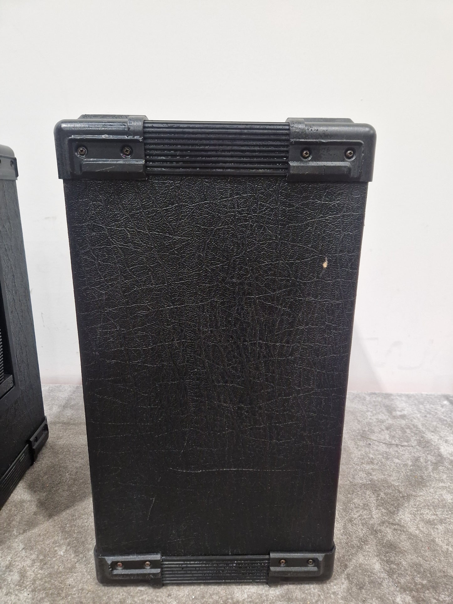 Carlsbro St-2120 Pair Studio Monitors - 2-Way Design - Good