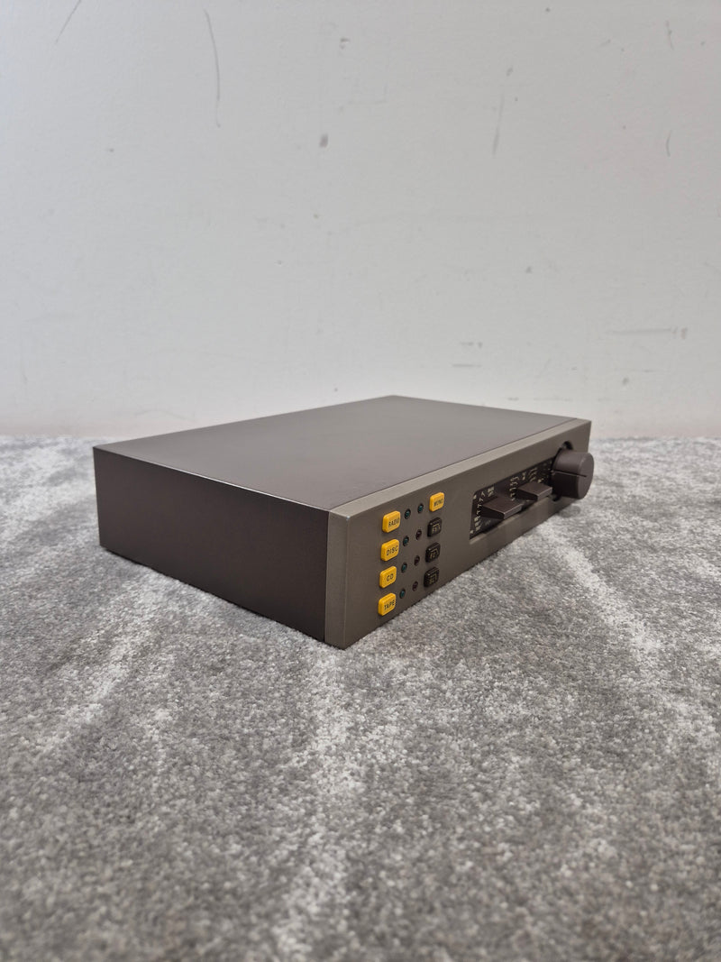 Quad 34 Control Unit Preamplifier - High Fidelity Audio, Versatile Controls - Excellent - Image 4