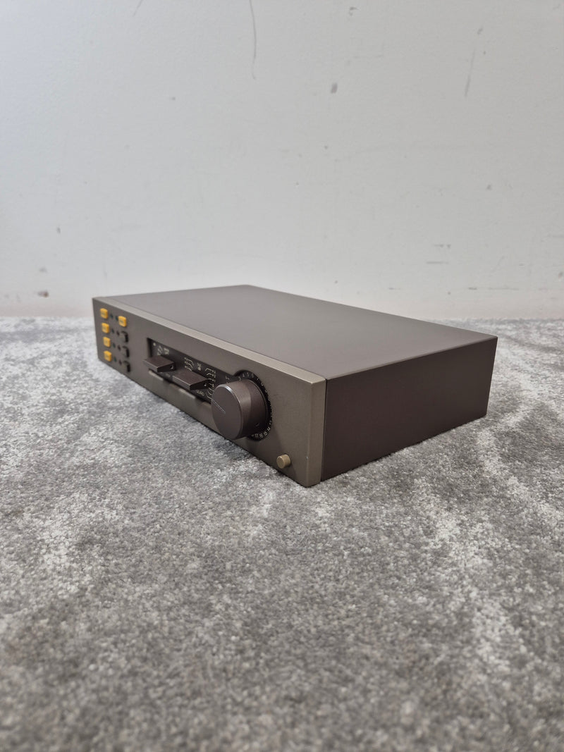 Quad 34 Control Unit Preamplifier - High Fidelity Audio, Versatile Controls - Excellent - Image 7