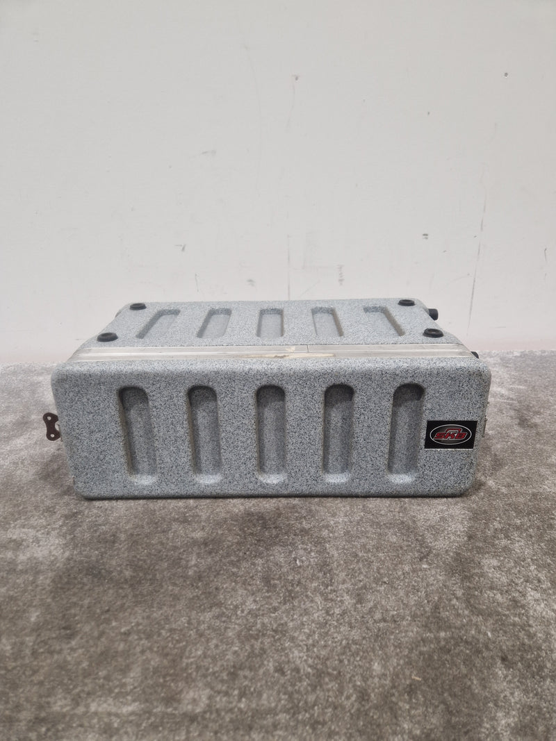 Skb Flight Case - Heavy-Duty Protection, Durable - Good - Image 6