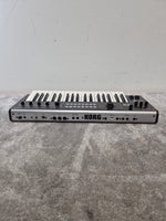 Korg R3 Synthesiser/vocoder Keyboard - Vocoder Functionality, 8-Voice Synthesis - Very Good w/ Power Supply & Accessories - Image 7