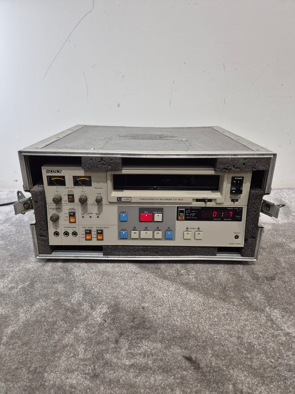 Sony VO-7360 Videocassette Recorder - Vintage Editing Unit - Spares or Repair w/ Hard Case