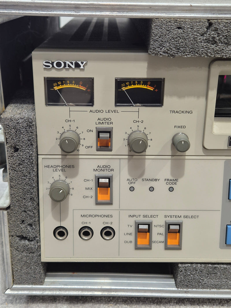 Sony VO-7360 Videocassette Recorder - Vintage Editing Unit - Spares or Repair w/ Hard Case - Image 2