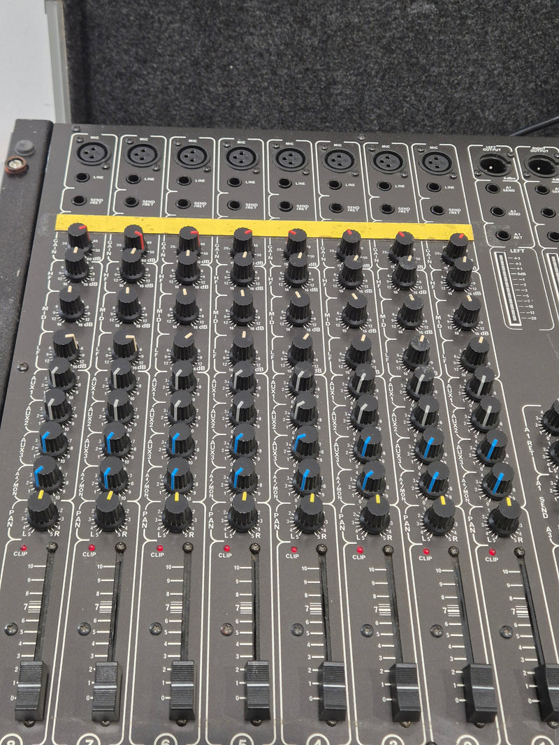 Studiomaster Session Mix 8-2 Mixer Audio Mixer - 8 Channels, Compact Design - Very Good w/ Power Supply & RoadReady Flight Case - Image 4