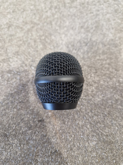 Dynamic G148k Microphone Set OF Two - Professional Vocal Mics, Cardioid Pattern - Excellent w/ Hard Case