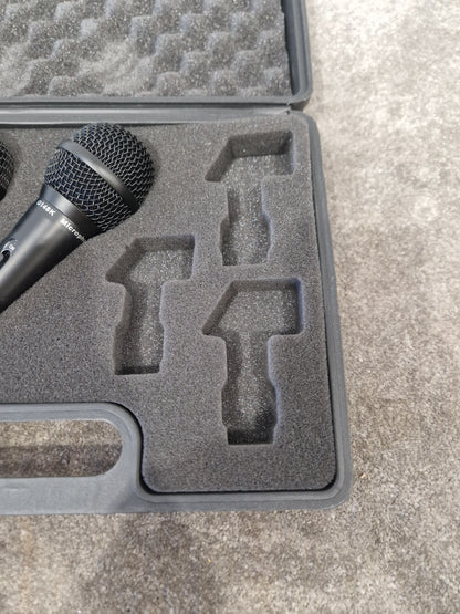 Dynamic G148k Microphone Set OF Three - Professional Vocal Microphones, Cardioid Pattern - Excellent w/ Hard Case