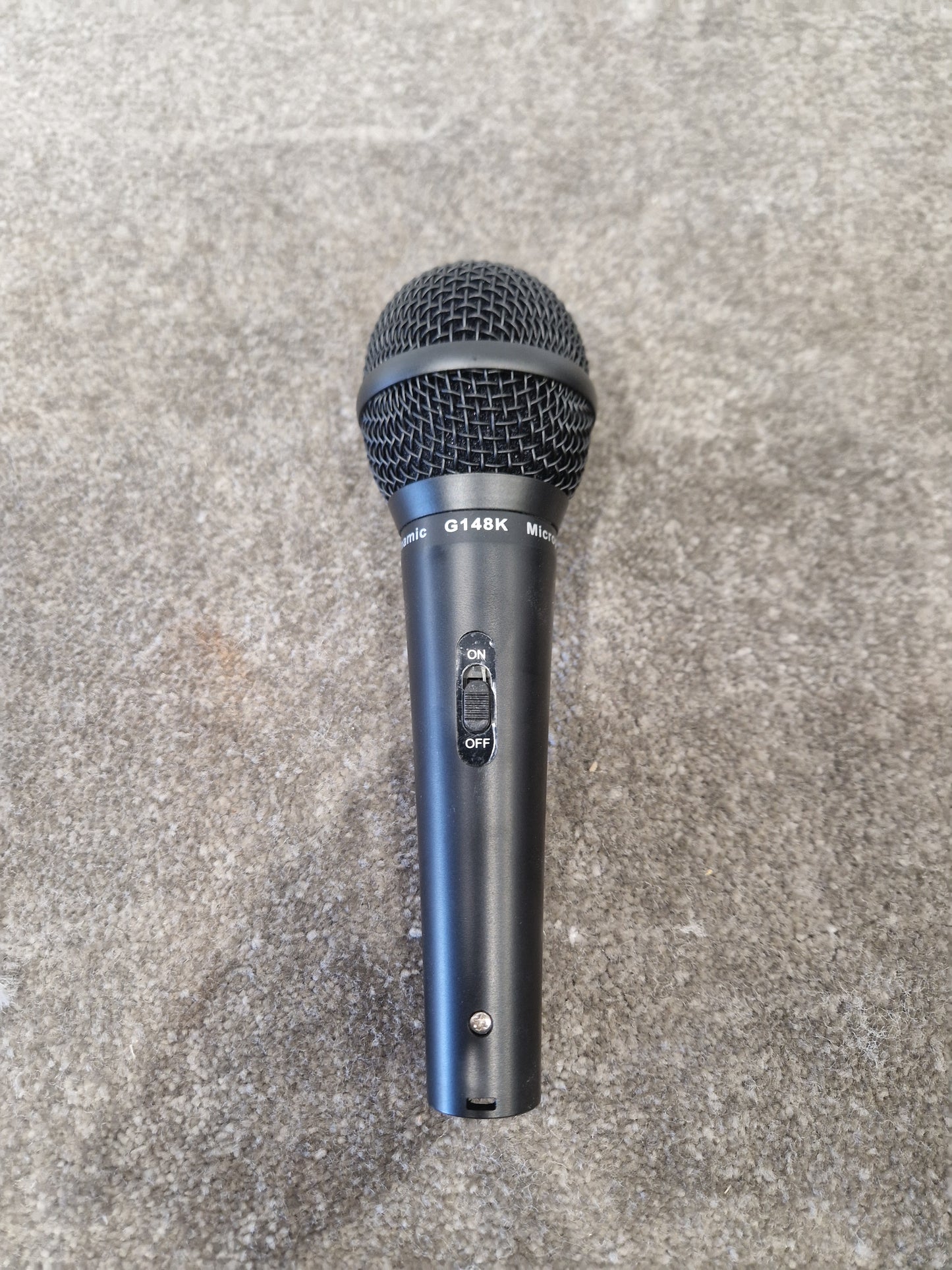 Dynamic G148k Microphone Set OF Three - Professional Vocal Microphones, Cardioid Pattern - Excellent w/ Hard Case