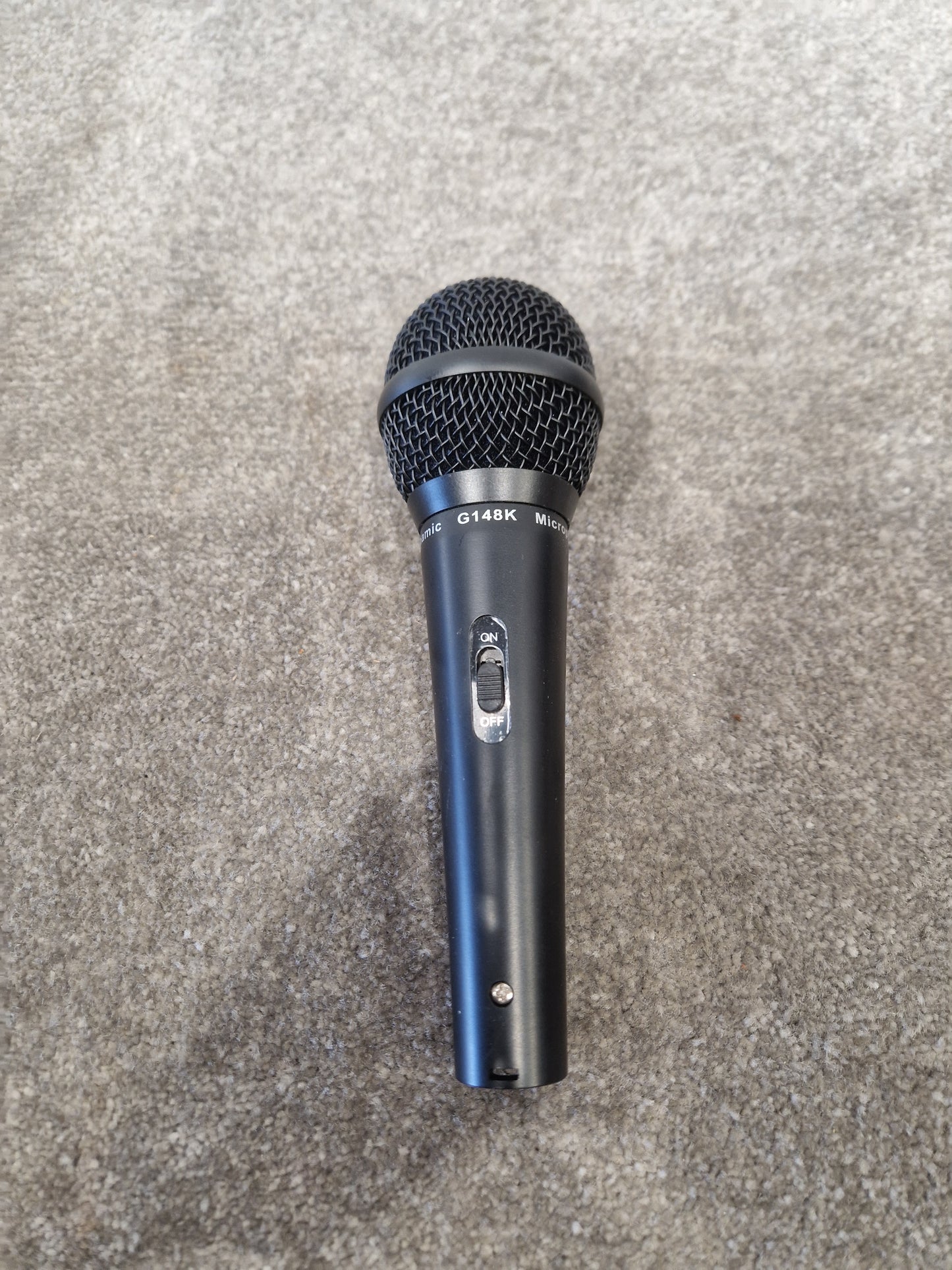 Dynamic G148k Microphone Set OF Three - Professional Vocal Microphones, Cardioid Pattern - Excellent w/ Hard Case