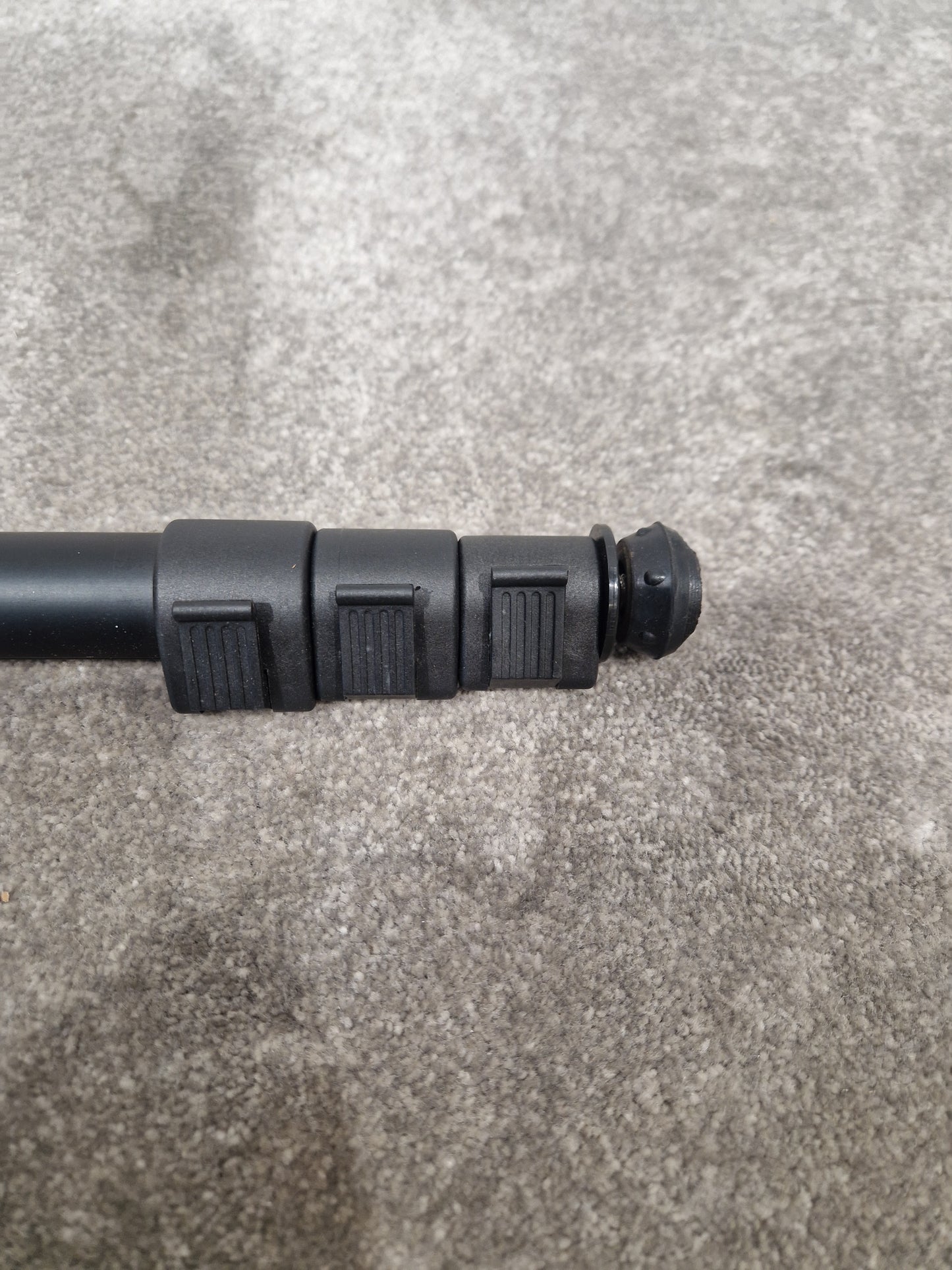 7dayshop.com Camera Stand - Sturdy Design, Versatile Use - Excellent