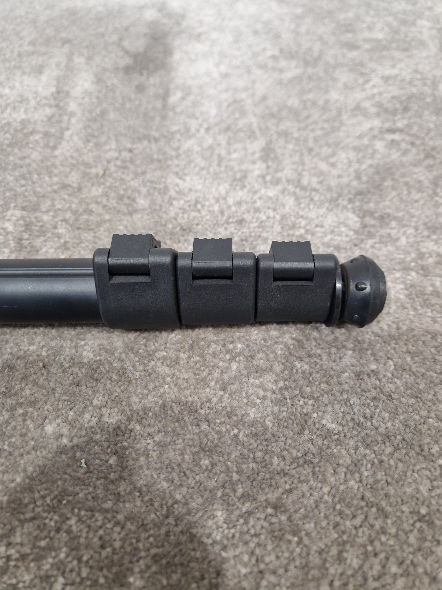 7dayshop.com Camera Stand - Sturdy Design, Versatile Use - Excellent