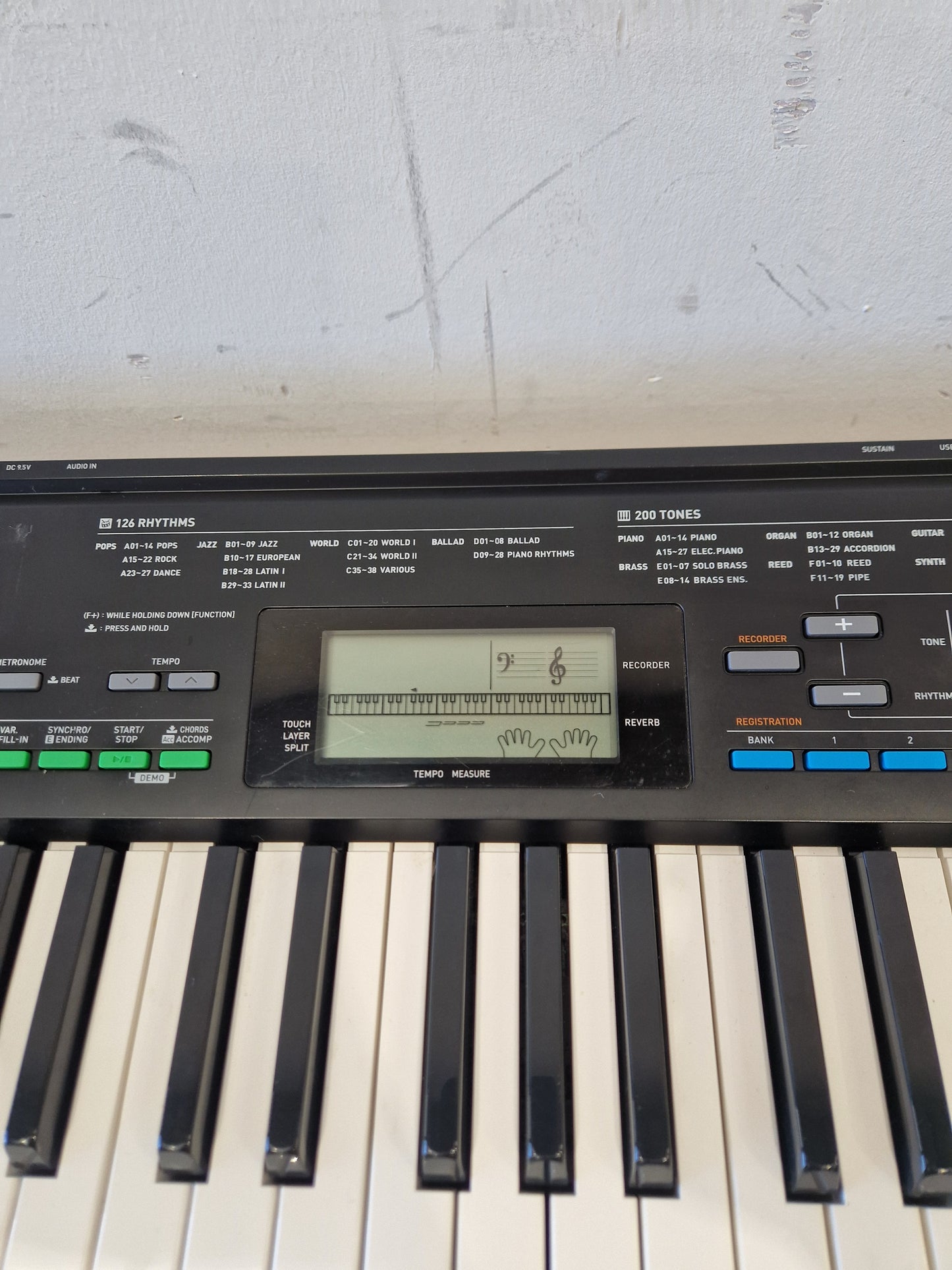 Casio Ctk-3400sk Keyboard - 61 Keys, 200 Rhythms - Excellent