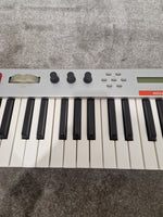 Alesis Micron Keyboard - 37-Key Synthesizer, Compact Design - Fair w/ Power Supply & Manuals - Image 5