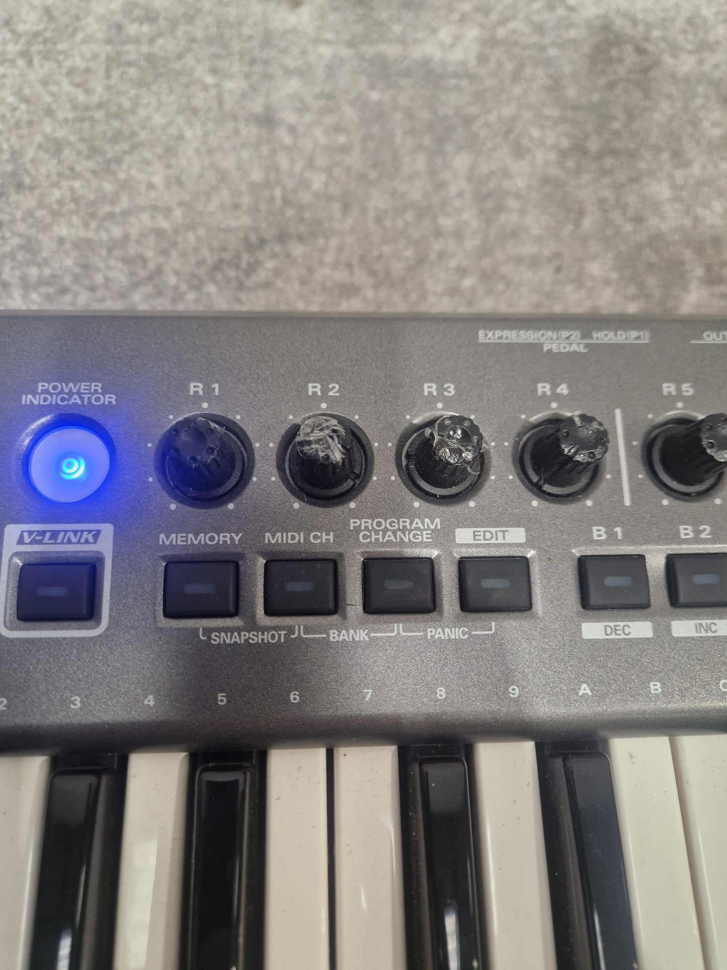 Ediriol Pcr-m50 Keyboard Controller - USB/MIDI Connectivity, 49 Keys - Spares or Repair