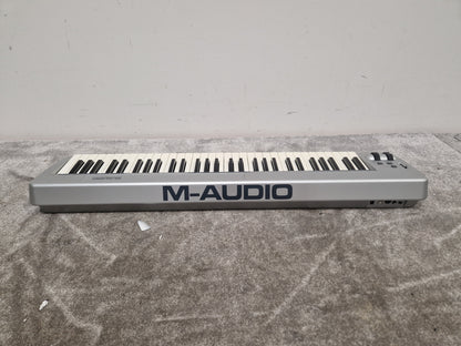 M-audio Keystaion 61 ES Keyboard - 61 Keys, Velocity Sensitive - Spares or Repair