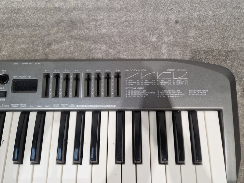 Edirol Pcr-m50 Keyboard - 49-Key MIDI Controller, USB Powered - Spares or Repair - Image 10