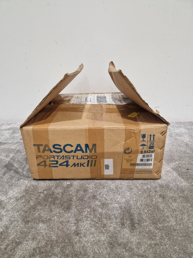 Tascam 424 Mk3 Portastudio - 4-Track Cassette Recorder, DBX Noise Reduction - Excellent w/ Original Box & Power Supply & Manuals - Image 5