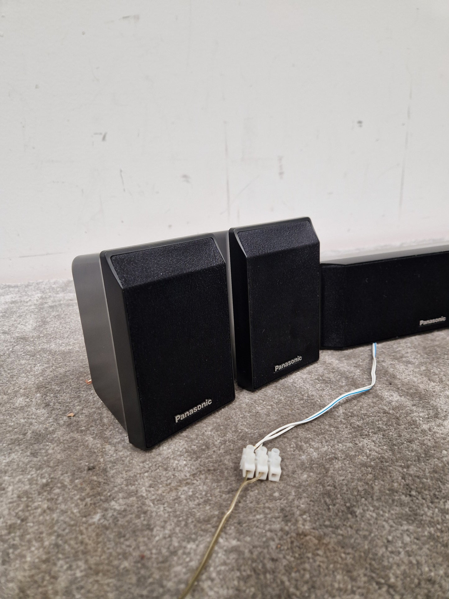 Panasonic Sb-hc450 Speaker Set - For Home Theater System, 5.1 Channel - Excellent