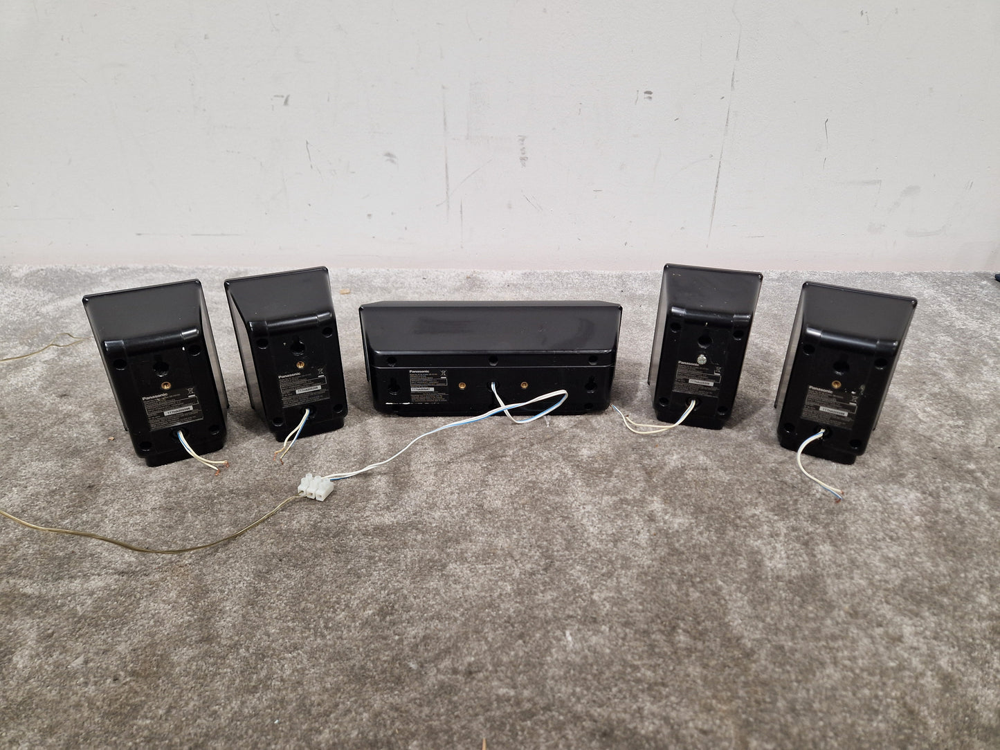 Panasonic Sb-hc450 Speaker Set - For Home Theater System, 5.1 Channel - Excellent