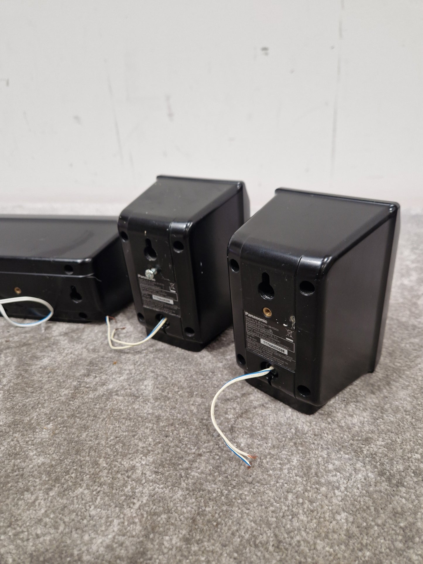 Panasonic Sb-hc450 Speaker Set - For Home Theater System, 5.1 Channel - Excellent